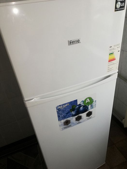 Продам холодильник