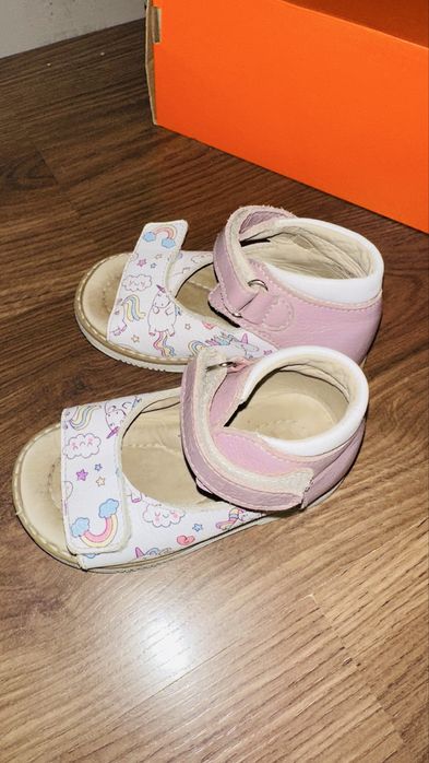 Детская обувь 22-23 размер