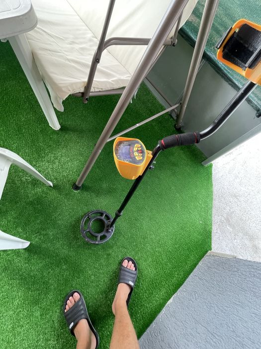 Метало търсачка.