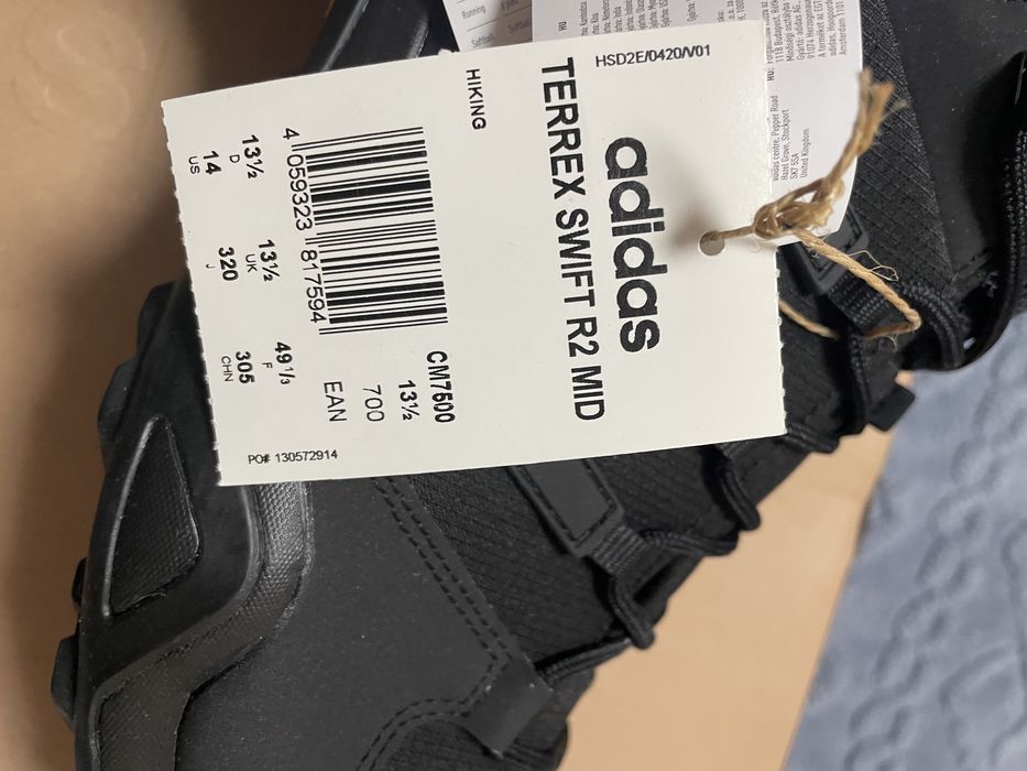 Маратонки адидас -нови 49 1/3