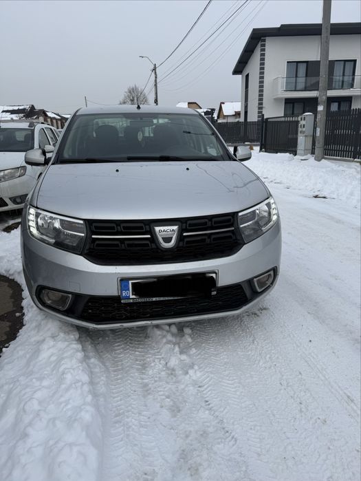 Logan 2017 , 0.9 , GPL  81.000 km