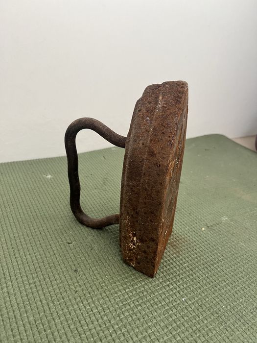 Утюг СССР на углях