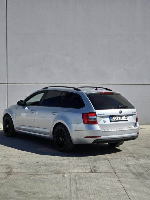 SKODA Octavia 2018 — imagine 3