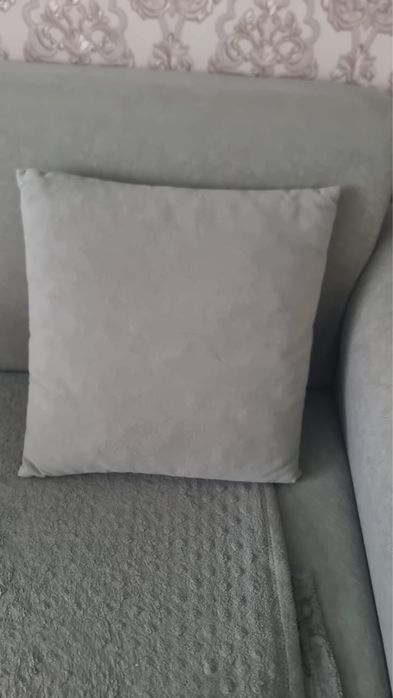 Продается диван в отличном состоянии