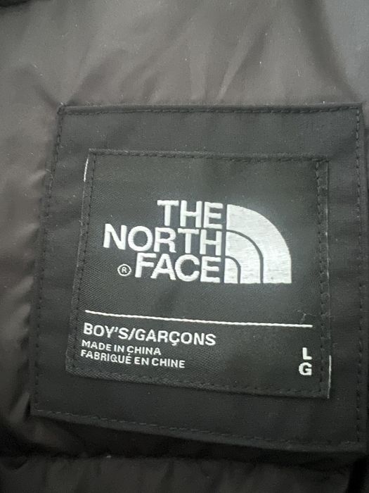 Пуховик на мальчика 10-12 лет