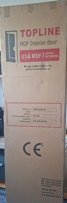 2 Buc usi  interior din MDF Optima 063, cu geam, reversibila, toc si accesorii incluse, stejar inchis, 60 x 200 cm