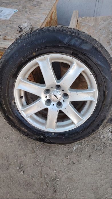 Jante cu anvelope iarna  Hyundai  Santa Fe