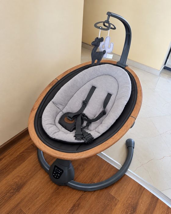 Електрическа люлка - шезлонг Maxi-Cosi Cassia Essential Graphite