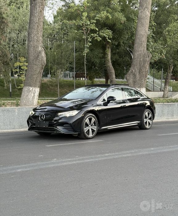 Mercedes-Benz EQE 500 4MATIC - 2025 yil