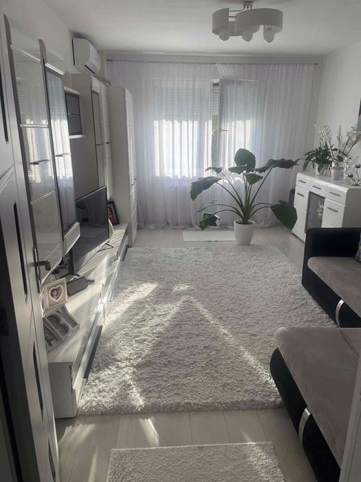 Apartament de vânzare – Cartier Tudor, Bulevardul Pandurilor