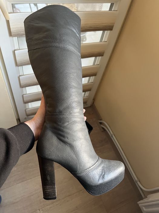 Ботуши на висок ток от естествена кожа, размер 38