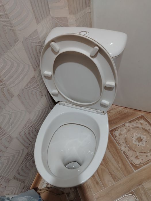 Продам унитаз б/у