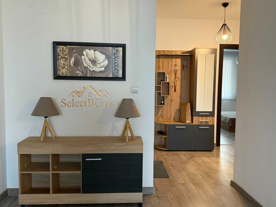 Тристаен апартамент под наем в кв. Зона Б