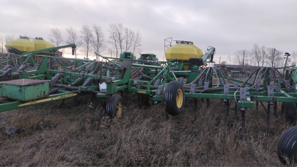 Сеялка Джон Дир 1820