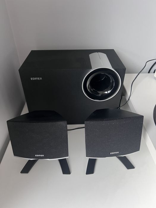 Колони Edifier 2.1 M1380