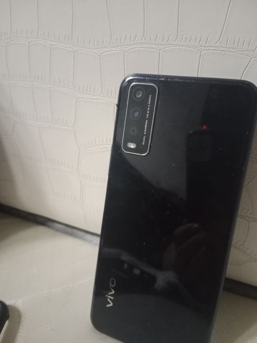 Продам телефон отличный очень