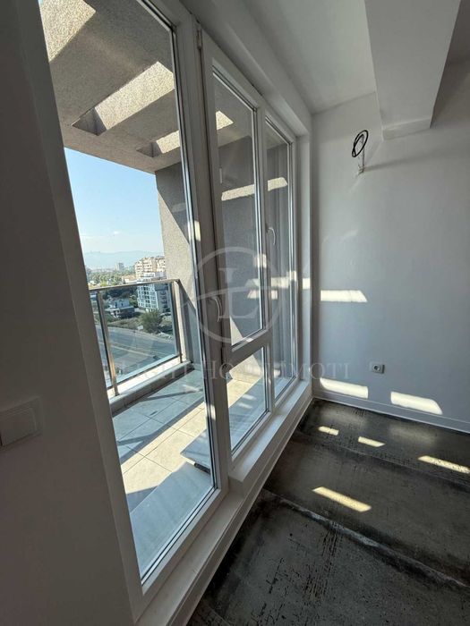 Продава се Едностаен апартамент в Пловдив, Гагарин - 40 кв.м за 1658 €/кв.м - Снимка #7