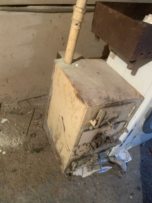 Продам печку - газовый кател