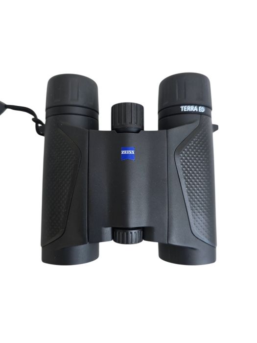 Binoclu Zeiss terra ed 10x25