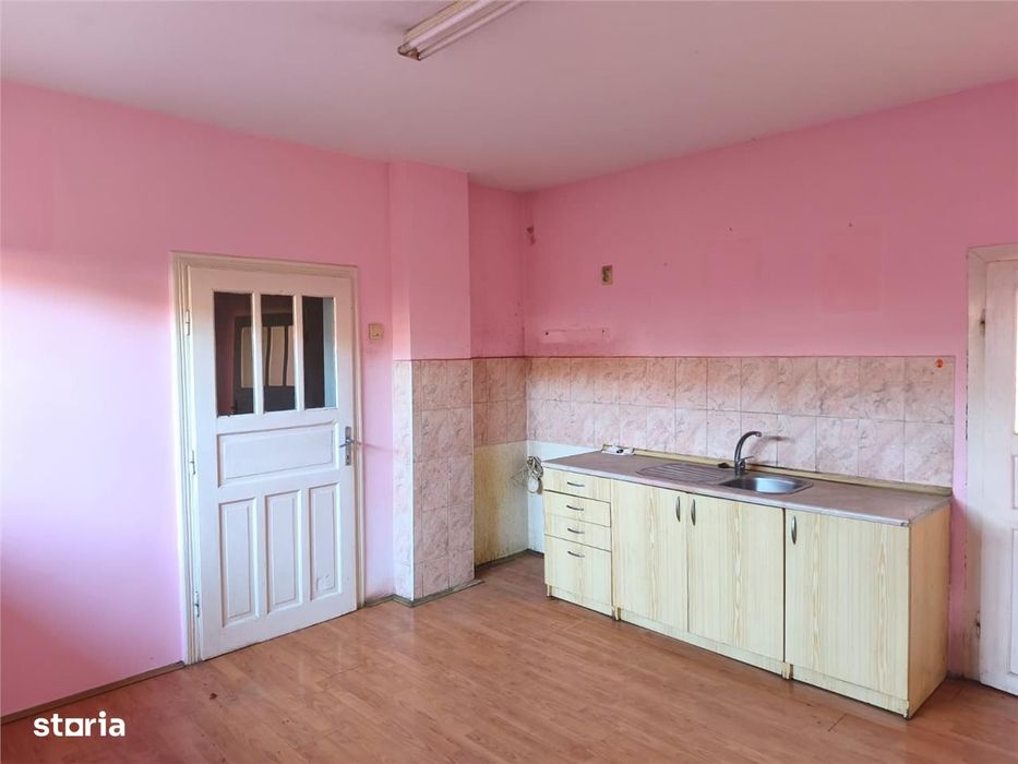 Casa cu Spatiu Tehnic Ideal pentru Investitie sau Locuit