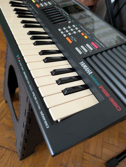 Vand pian digital sintetizator  Yamaha PSS 390