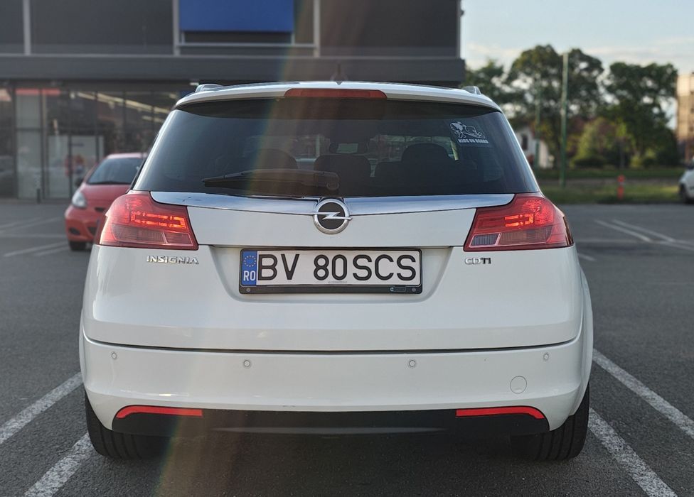 Opel Insignia 2.0 CDTI 2012 163 CP automat