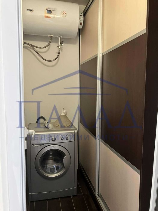 Дава се под наем Двустаен апартамент в Варна, Възраждане 1 - 75 кв.м за 484.5 € - Снимка #11