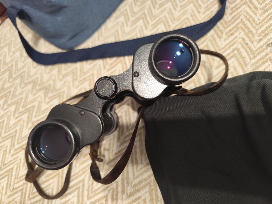 Binoclu Carl zeiss
