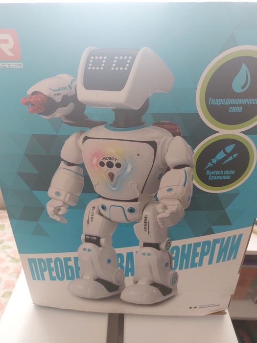 Продам робота на пульте управления