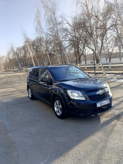Шевроле Орландо.