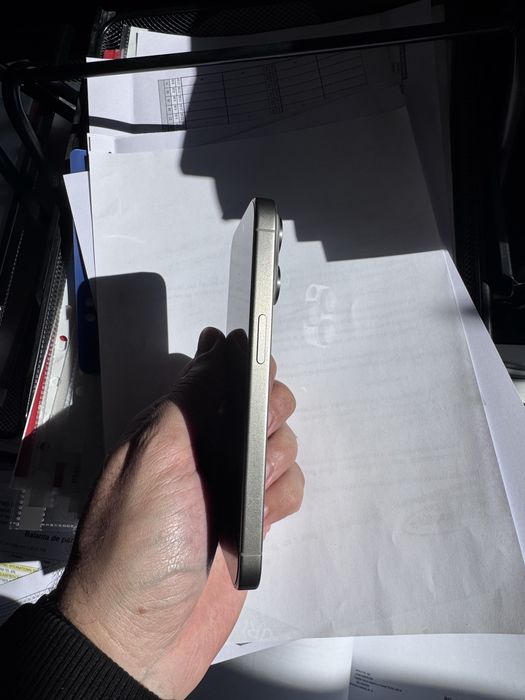 IPHONE 15 pro 512 GB