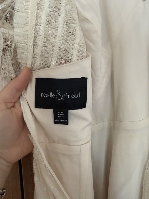 Рокля  Needle and Thread