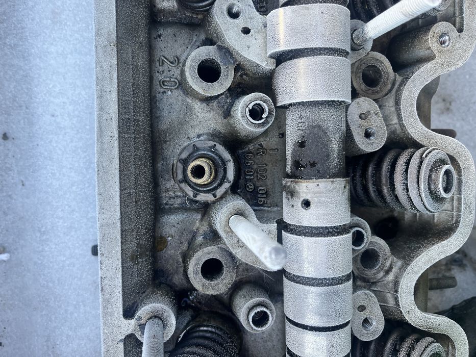 Продам голову 102 дв 2.0, 2-3