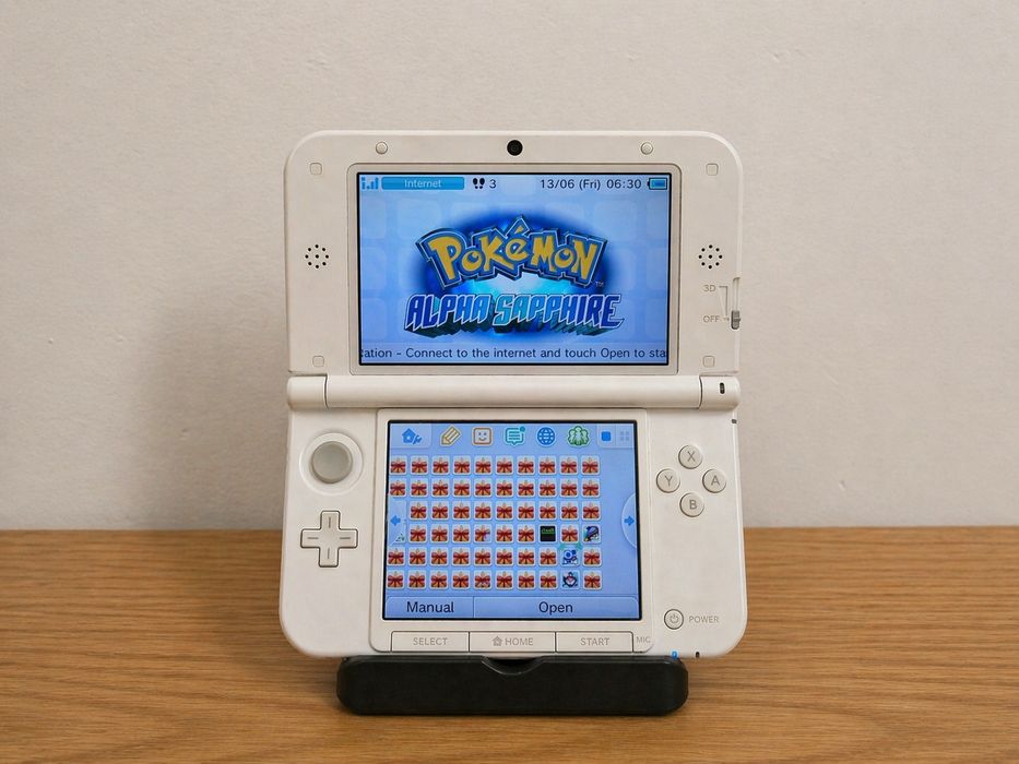 Nintendo 3DS XL,  Modat, 1500 jocuri, 20-în-1, gata de joacă + Online