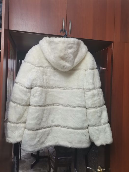 Продам искусственную шубу.