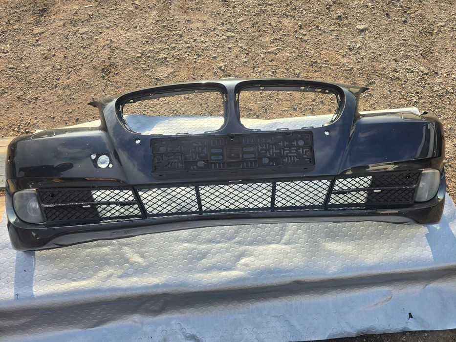 Предна броня за BMW 530D F10 с решетки