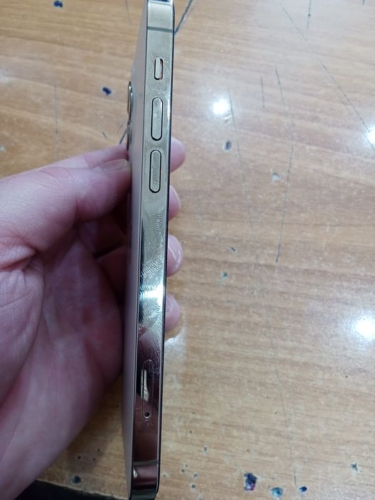 Айфон 12 про харошом састаяние