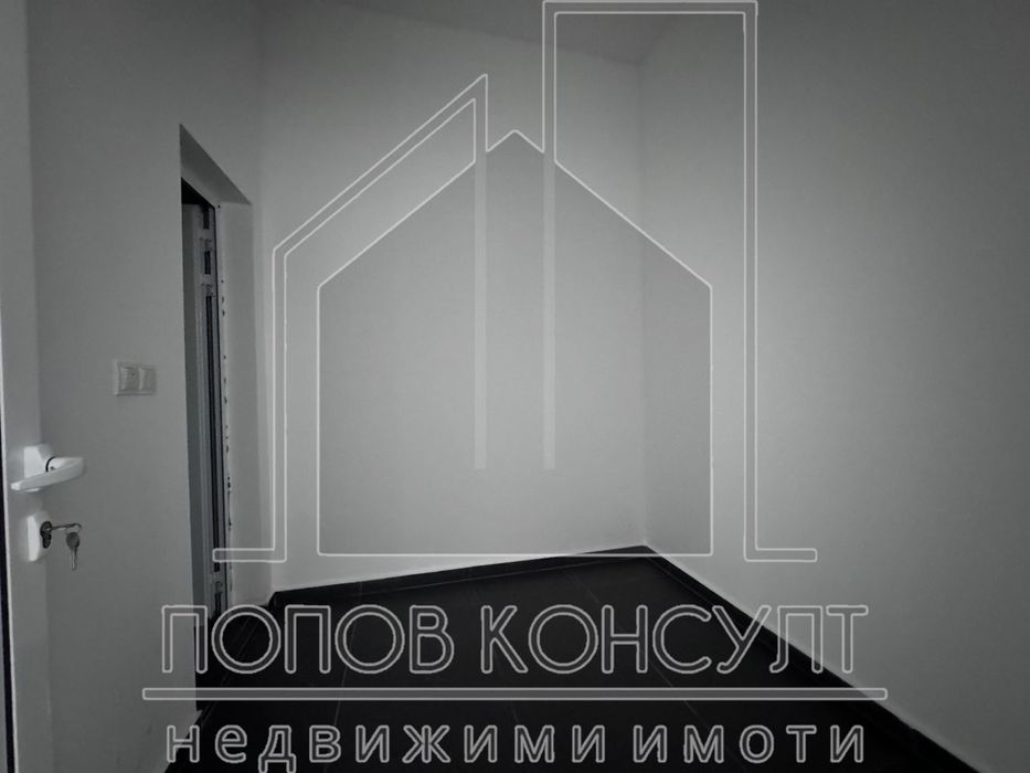 Продава се Магазин в Пловдив, Южен - 97 кв.м за 1397 €/кв.м - Снимка #1