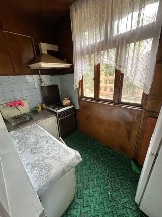 ^Метро Мирзо Улугбек‼️2в3-комнат,1етаж+Парковка есть балкон срочно