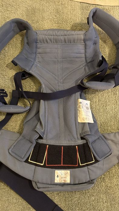 Marsupiu Ergobaby Omni 360