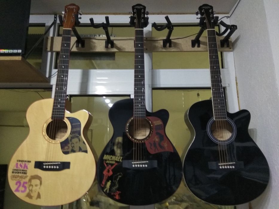 Elektro Akustik gitara 40 razmer  sotiladi