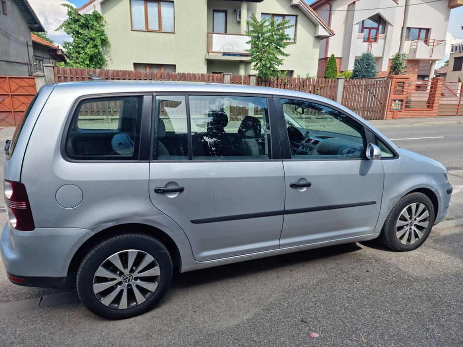 VW Touran 1.9 Tdi , automata