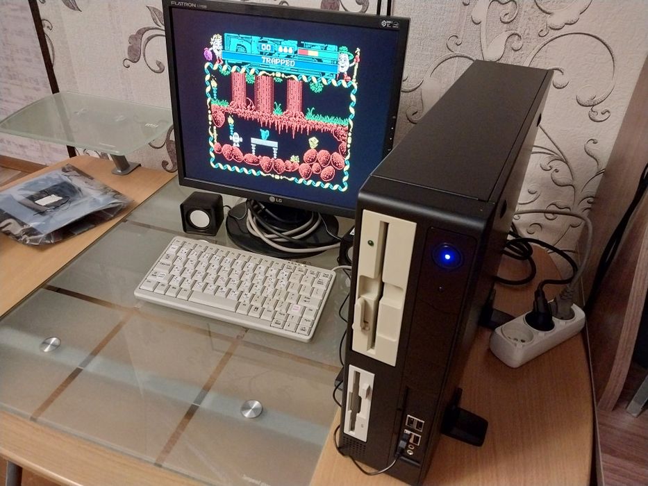 Продам компьютер  ZX Evolution (ZX Spectrum)