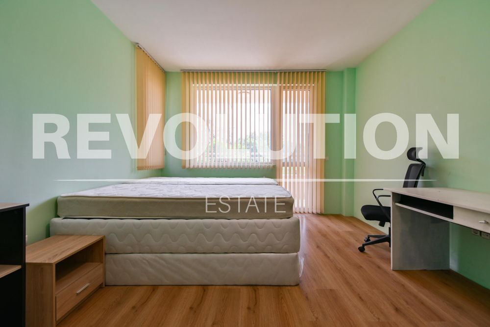 Дава се под наем Тристаен апартамент в София, Младост 2 - 100 кв.м за 750 € - Снимка #4