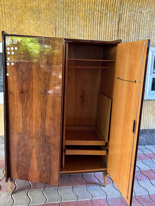 Продам кровать и шифоньер