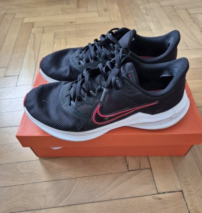 Мъжки маратонки Nike Downshifter - Размер 43 - 27,5 см стелка