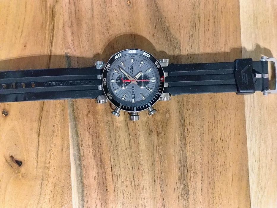 Часовник VOSTOK ENERGIA с гаранция