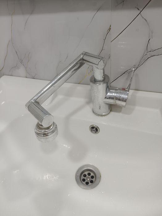 Смеситель для ванной