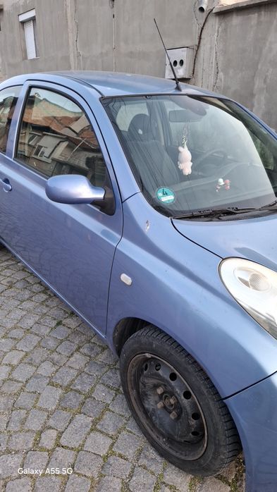 Нисан микра две врати бензин