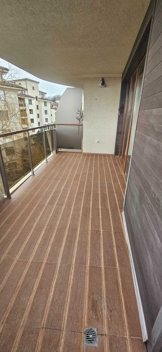 Продава се Тристаен апартамент в с. Шкорпиловци, Област Варна - 122 кв.м за 661 €/кв.м - Снимка #11